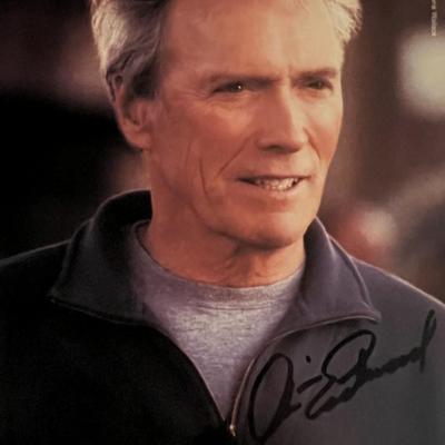 Clint Eastwood facsimile signed photo. 5x7 inches