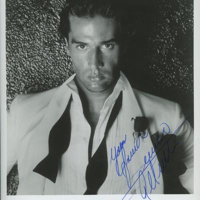 Fernando Allende signed photo