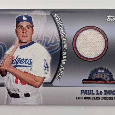 Paul Lo Duca Baseball Trading Card with Game Used Jersey Swatch - Topps Game Worn Jersey Collection #52 2005 
