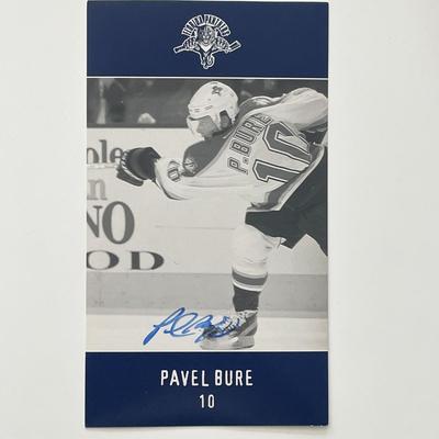 Russian ice hockey player Pavel Bure signed photo