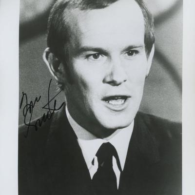 Tom Smothers signed photo