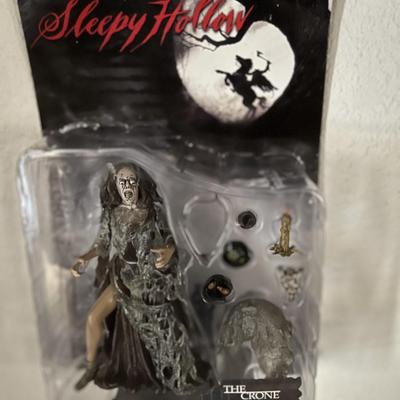 Sleepy Hollow The Crone action figure and accessories  deluxe set