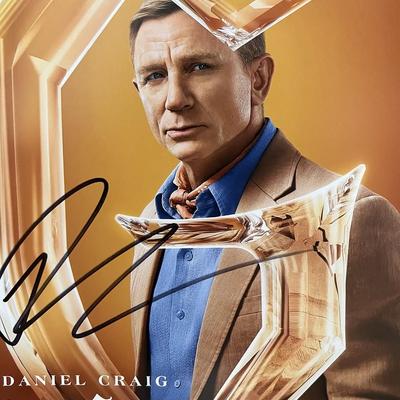 Glass Onion Daniel Craig signed photo