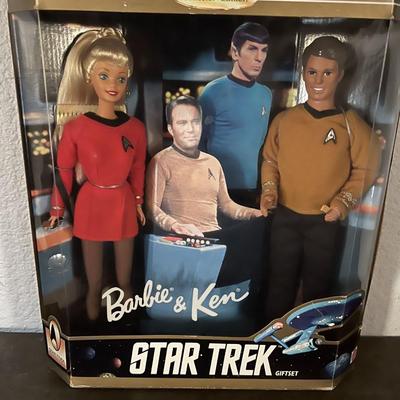 Mattel 30th Anniversary Collector Edition Barbie and Ken Star Trek Gift Set