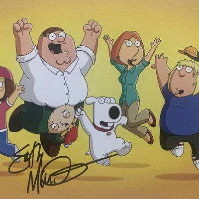 Family Guy Seth MacFarlane signed photo