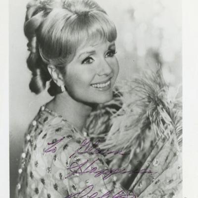 Debbie Reynolds signed Photo