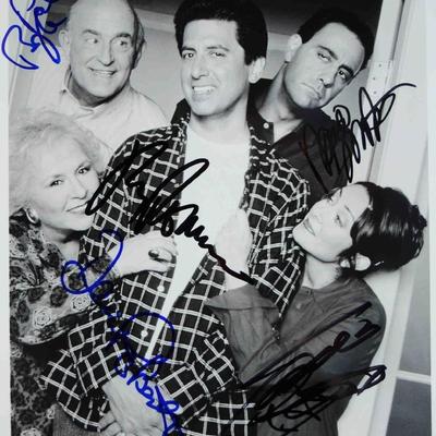 Everybody Loves Raymond signed cast promo photo 