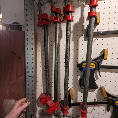 4 Unbranded 2' Clamps