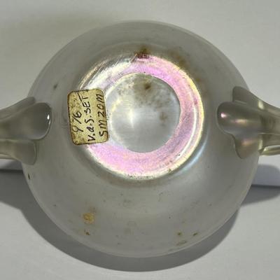 Antique Iridescent Steuben/Hawkes Verre De Soie Sugar Bowl 5" Wide as Pictured. (No Damage but May Need Cleaning).