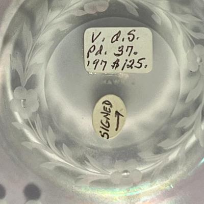 Antique Iridescent Hawkes/Steuben Verre De Soie Salad Dish 7" Diameter as Pictured. (No Damage but May Need Cleaning).