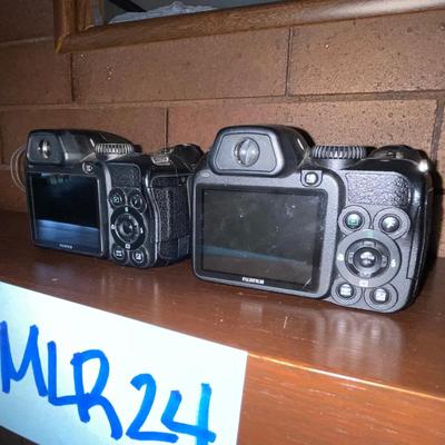 MLR24- Pair of Fujifilm Cameras
