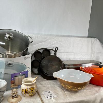 Marble Motor and pestal, Fish poacher, Le Creuset