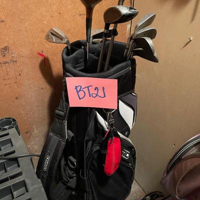 BT21- Golf bag and Clubs