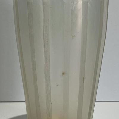 Antique Iridescent Steuben Verre De Soie Vase 7-1/4" Tall as Pictured. (No Damage but May Need Cleaning).
