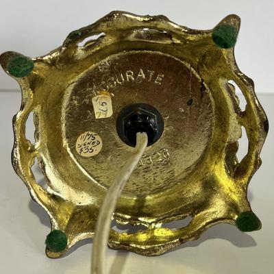 Antique Iridescent Steuben Verre De Soie GLOBE on a Vintage Electric Small Hurrican Lamp as Pictured. (No Damage but May Need Cleaning).