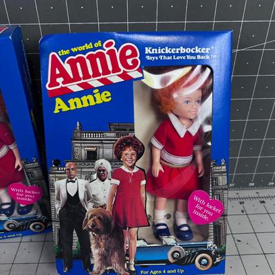 2 NEW Annie Dolls 