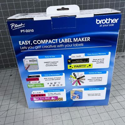 Brother P-Touch Label Maker, NEW  