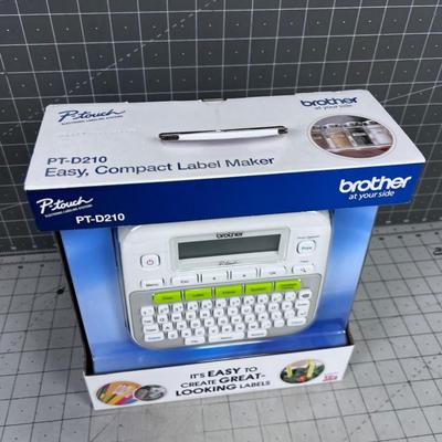 Brother P-Touch Label Maker, NEW  