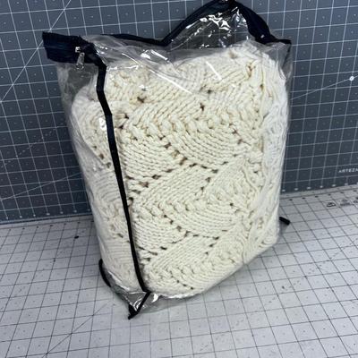 Ecru Crochet Throw Yarn