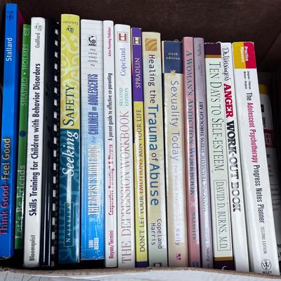 Therapist Books; Psycho Therapy and Trauma 