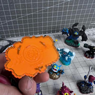Large Collection of Skylanders Figurines 