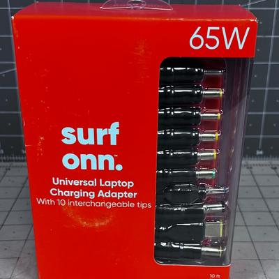 Surf onn. 65W Universal Charging Adapters