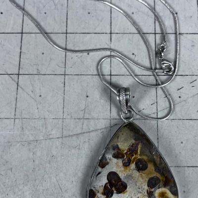 925 Chain with Montana AGATE or Brown Turull 