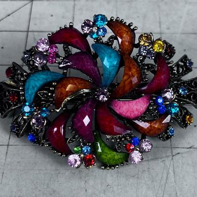 Be-Jeweled: the Most INCREDIBLE Hair Clip EVER!!