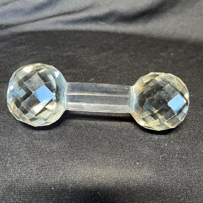 Crystal knife rest