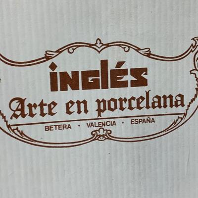 Ingles Doll In Box Spain