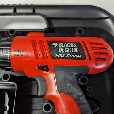 Black & Decker Drill With Batteries