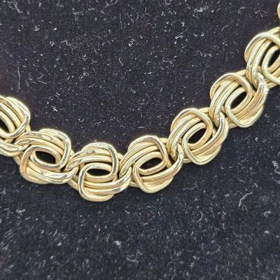 Beautiful handmade 14kt gold necklace