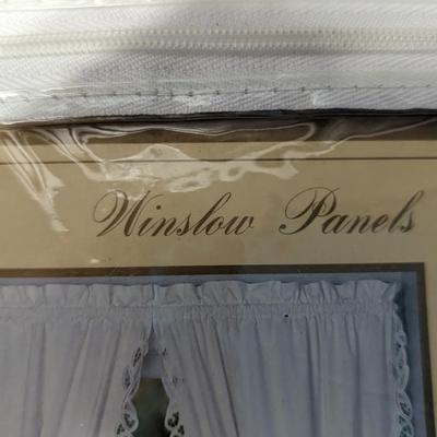 Winslow Panels New Tradition Bed Ruffle