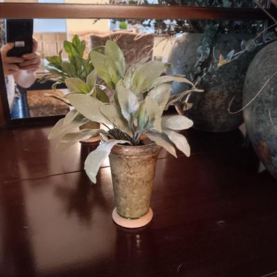 LARGE CLAY POT WITH FAUX DRIED FOLIAGE AND 2 MATCHING FAUX PLANTS IN POTS
