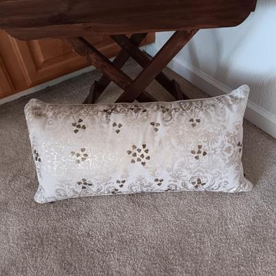 FOLDING CANED SERVING SIDE TABLE WITH A TAHARI THROW PILLOW