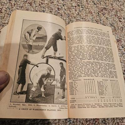 1910 Spalding's Official Baseball Guide (BPR-DW)