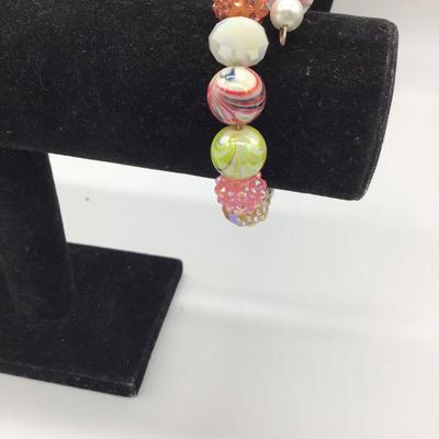Multicolor and different beads design bracelet
