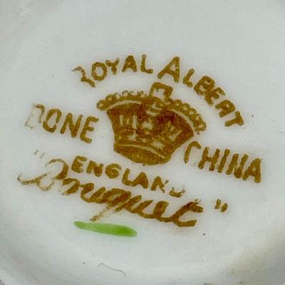 Floral Pattern Bone China Cream & Sugar Set Royal Albert Bouquet