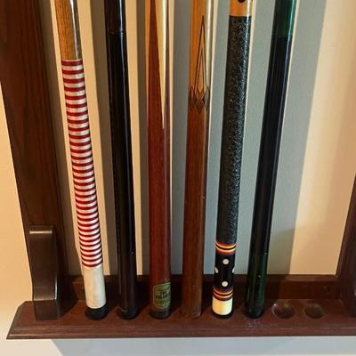 Pool Cues & Pool Table Accessories (BPR-MG)