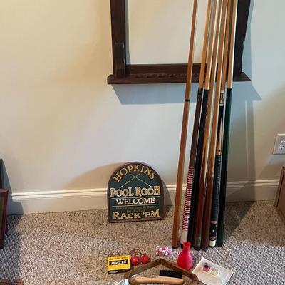 Pool Cues & Pool Table Accessories (BPR-MG)