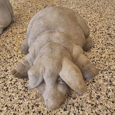 Brood of Charming Pig Planters & Yard Decor (G-JS)