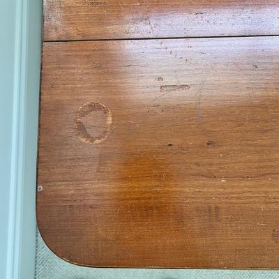 Solid Wood Accent Table (UB3-DZ)