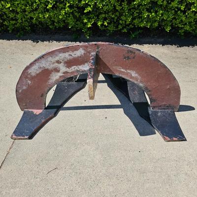 Wooden Half-Round Plant Stand (G-JS)