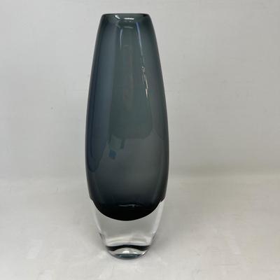 Gray / Smoke vase