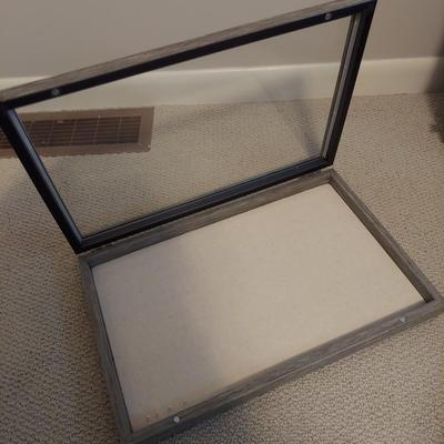 Easels, Art Supplies and more (B2-BBL)