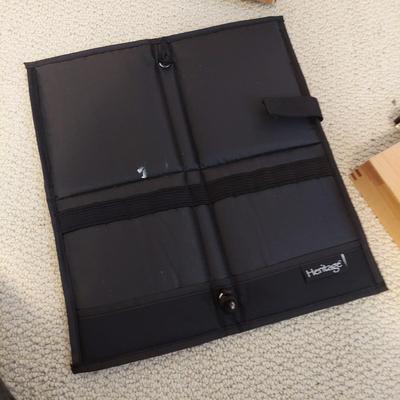 Easels, Art Supplies and more (B2-BBL)