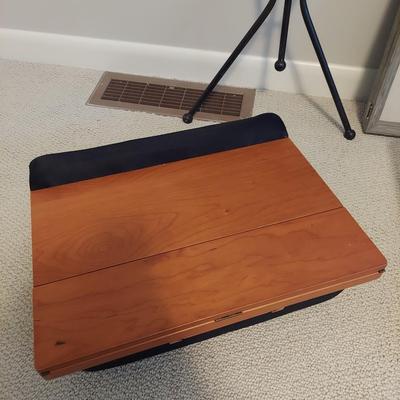 Easels, Art Supplies and more (B2-BBL)