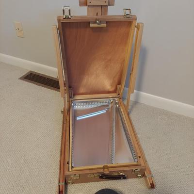 Easels, Art Supplies and more (B2-BBL)