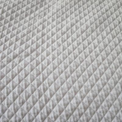 Queen Size Cane Sleigh Bed and Bedding (B1-DW)