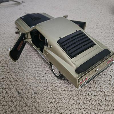 Six Die Cast Ford Mustangs and More (B1-DW))